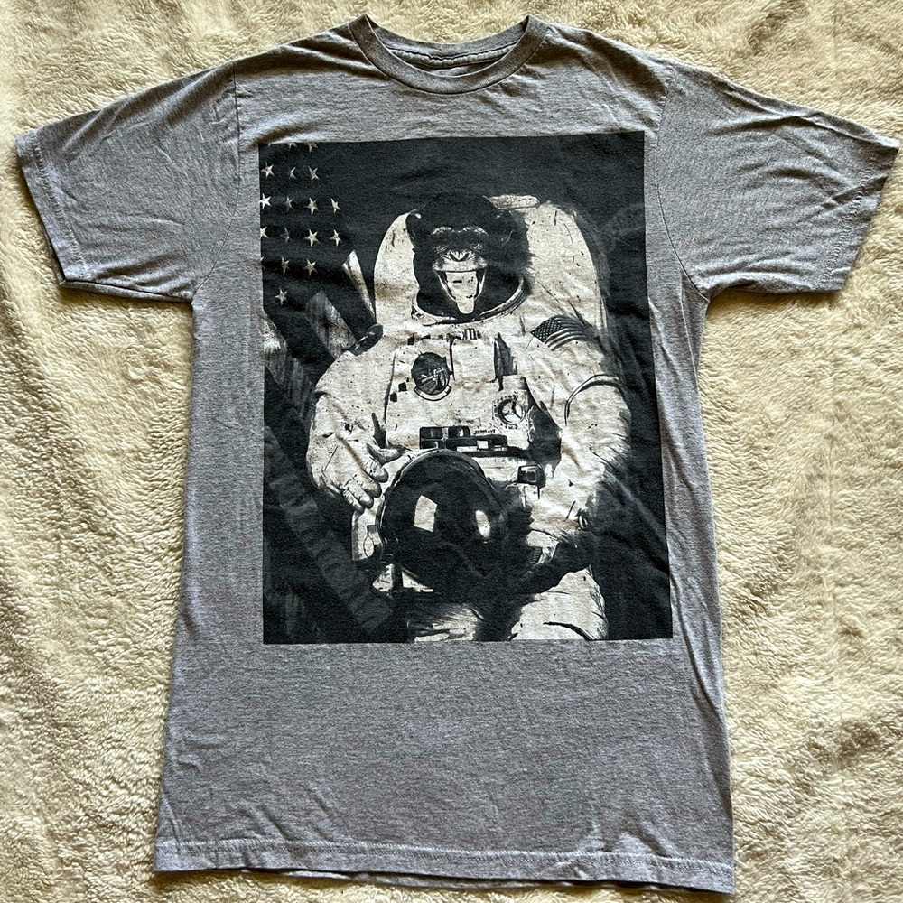 Men’s Funny Graphic Tee!